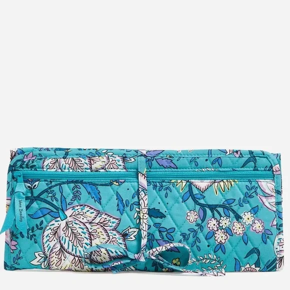 Vera Bradley Curling & Flat Iron Cover - #60 Vera Bradley Iconic Curling & Flat Iron Cover SKU: 9081294  main image 4